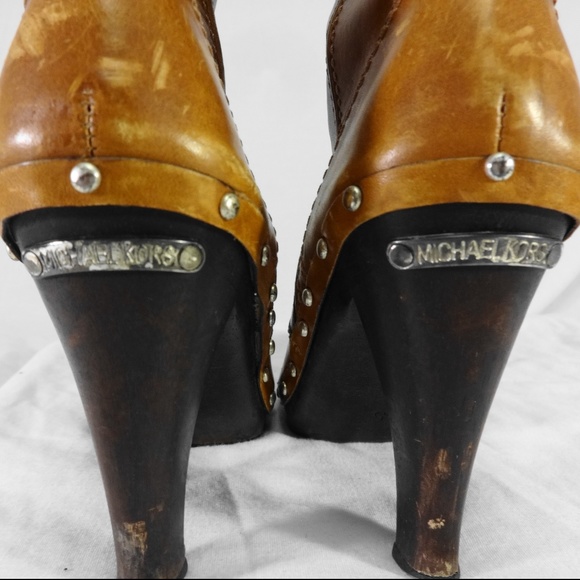 MICHAEL KORS Women's Tan Boots Size 5 - Picture 5 of 8